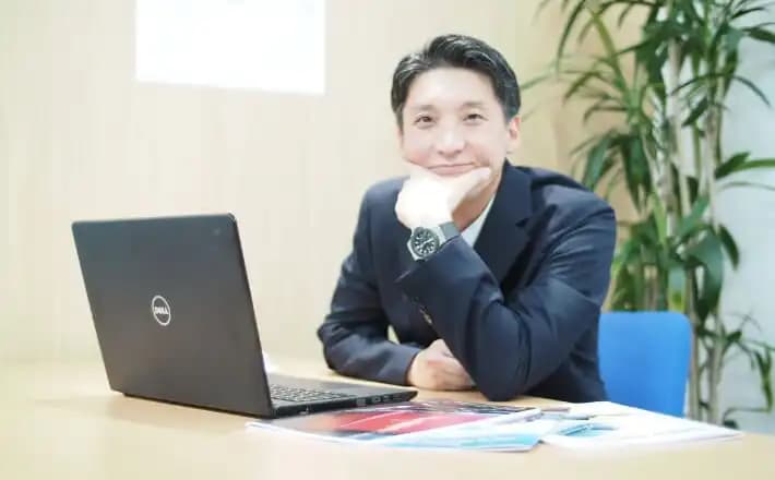 お客様オンライン担当者／泉水