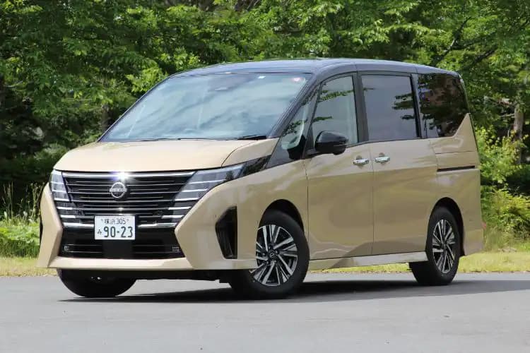 e-POWER用に新エンジンが開発されたセレナは静粛性が高まった