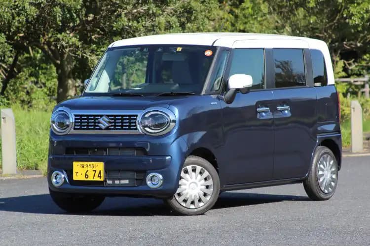 ちょうど良い高さの車体とソフトな乗り心地が特徴的なワゴンRスマイル