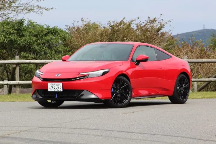 ハイブリッドなのに走りが楽しめる新型プレリュード