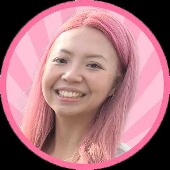 宮重アリサ