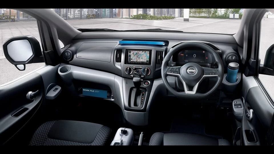 日産 NV200バネットワゴン