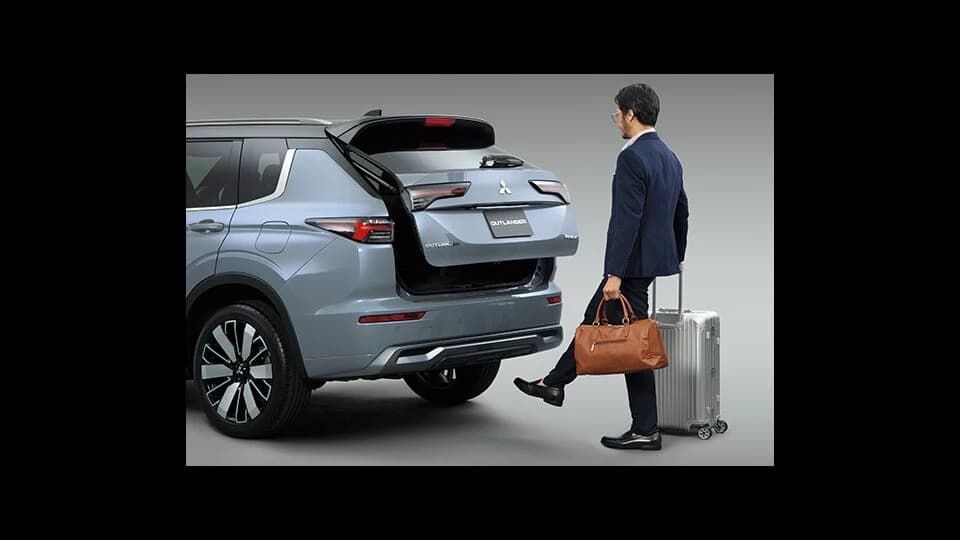 三菱 アウトランダーPHEV