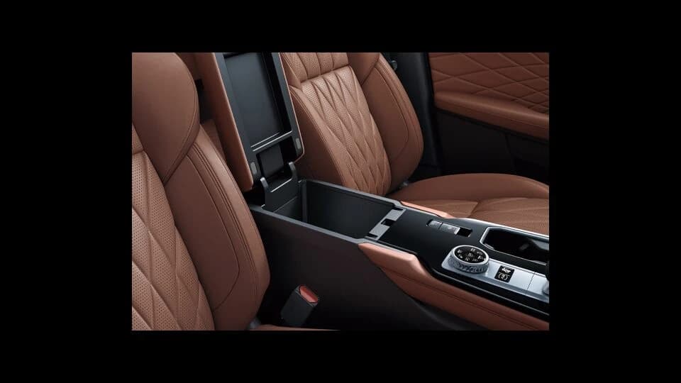 三菱 アウトランダーPHEV