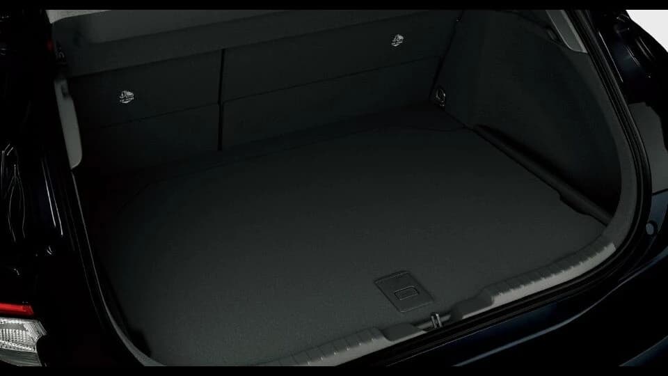 トヨタ カローラスポーツ