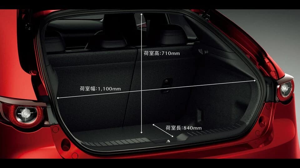 マツダ MAZDA3 FASTBACK