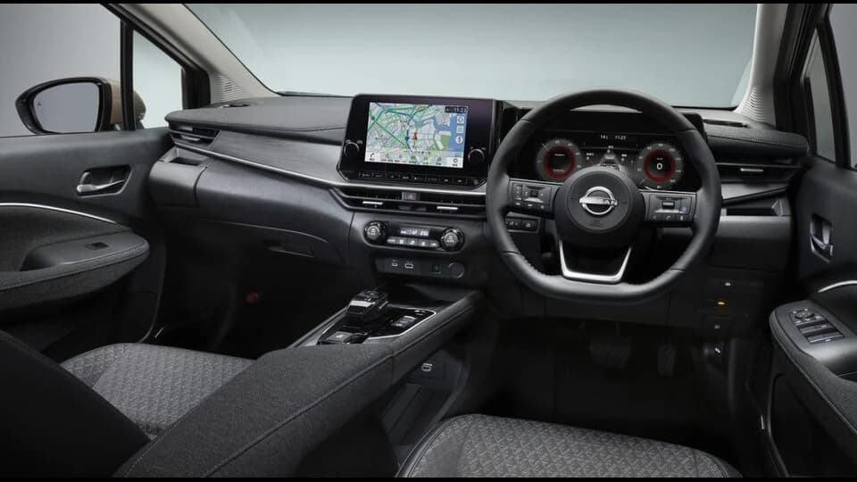 日産 ノートオーラ