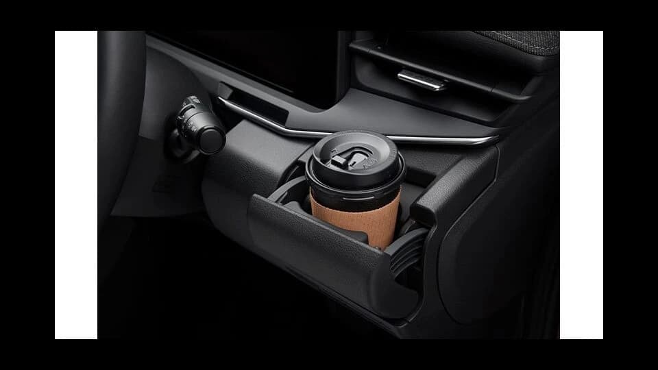 日産 ノートオーラ