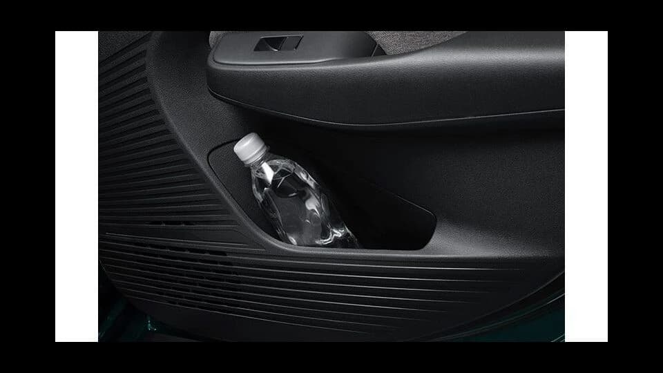 日産 ノートオーラ