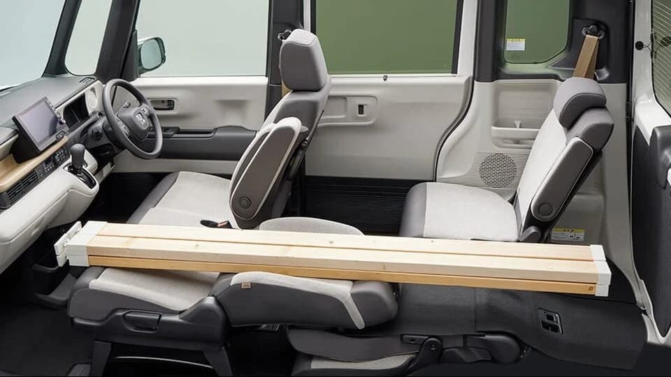 ホンダ N-BOX