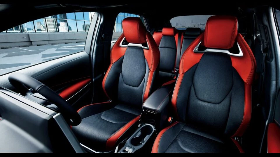 カーリース車両 トヨタ　カローラスポーツの画像
