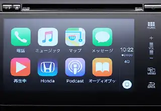 内装：「Apple Carplay」と「Android Auto」を搭載