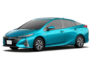 トヨタ　プリウスPHV